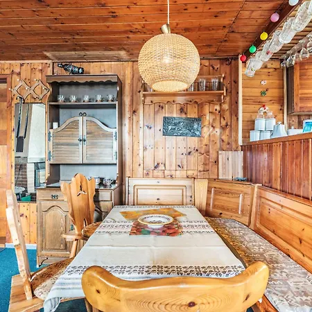 木屋 By Interhome Vesec (Liberec)