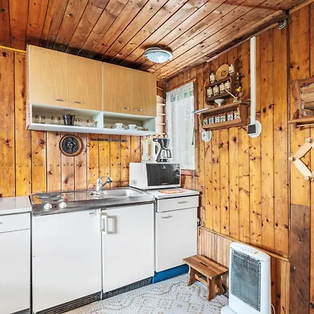 By Interhome