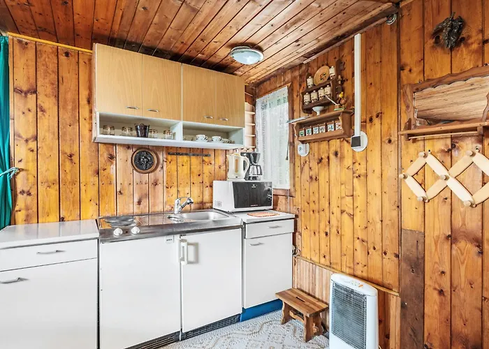By Interhome